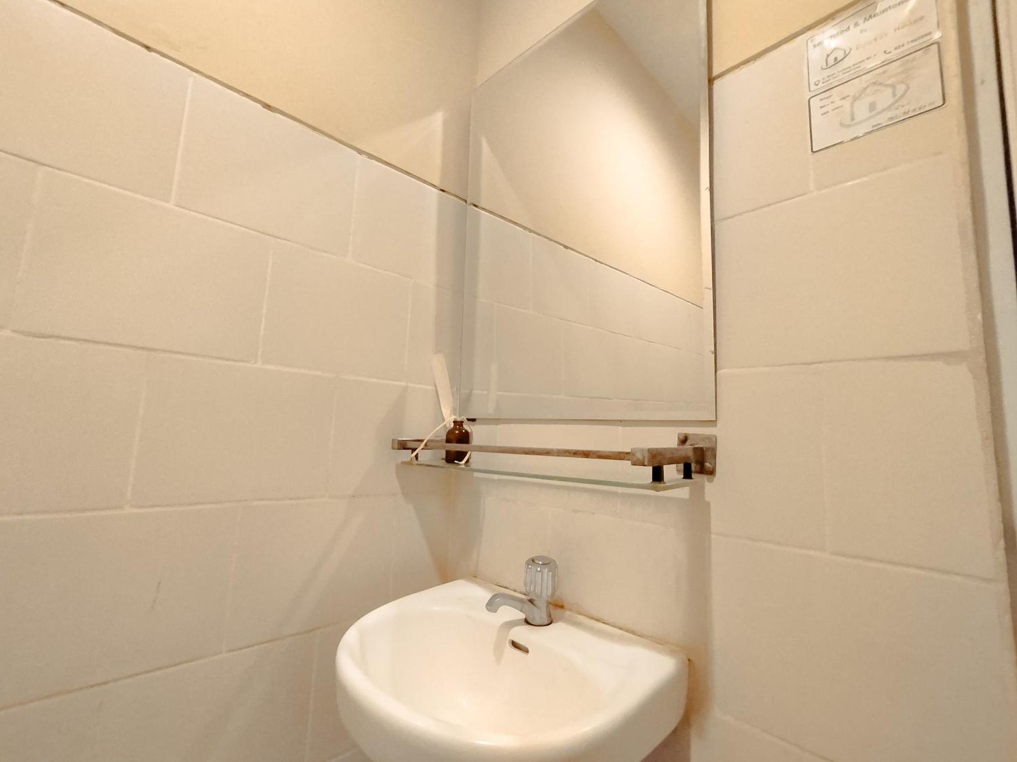Hotel Syariah Larismanis Semarang Ngoại thất bức ảnh